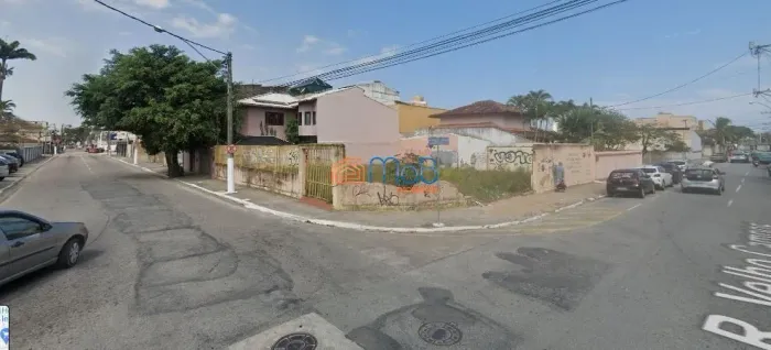 Oportunidade Única! Terreno de 371m² na Rua Velho Campos em Macaé