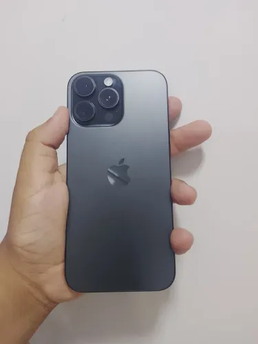 IPHONE 16 PRO MAX 256 GB VENDO OU TROCO