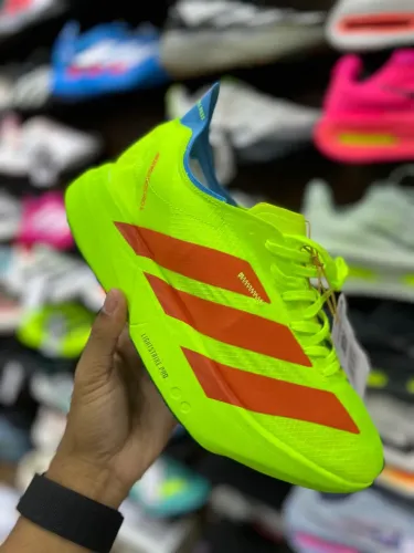 Novas cores adizero pro4 Adidas 