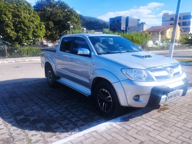 Toyota Hilux CD SRV D4-d 4X4 3.0 TDI Diesel AUT 2007