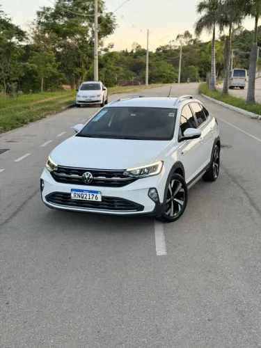 Volkswagen Nivus Highline 1.0 200 TSI Flex AUT 2021