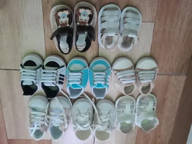 Lote de sapatos bebê menino