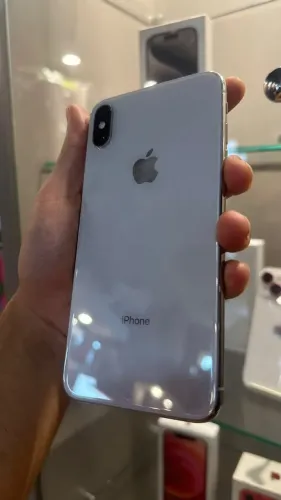 IPHONE XS MAX