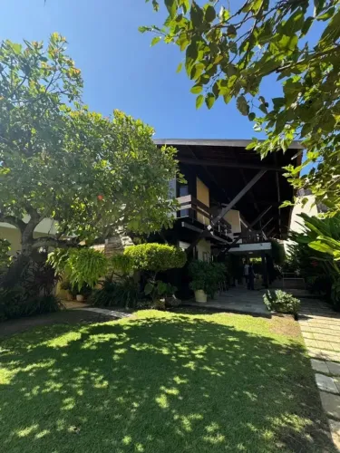 Casa para Locação em João Pessoa, Cabo Branco, 4 dormitórios, 4 suítes, 6 banheiros, 7 vag