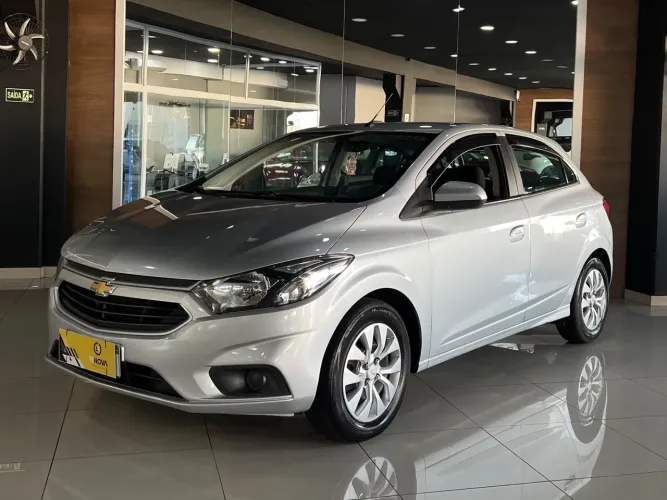 Chevrolet Onix Hatch LT 1.4 8V Flex Mec. 4P 2018