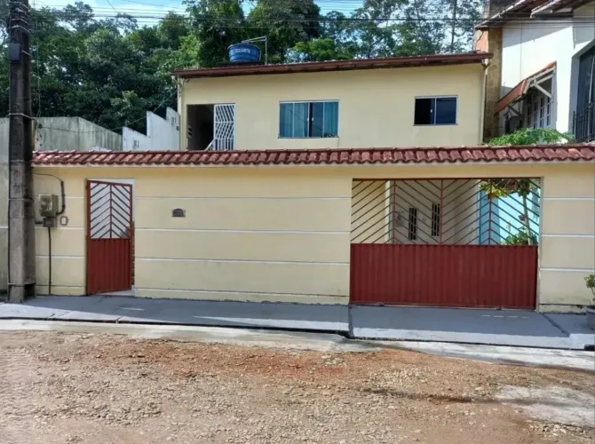 Casa Residencial Anunciação - 2 pavimentos 190 m² com 5/4 sendo 3 suítes e 3 vgs - Ananind