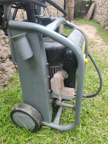 Lavadora de alta pressão Kärcher Professional HD 6/15 Cage Plus c