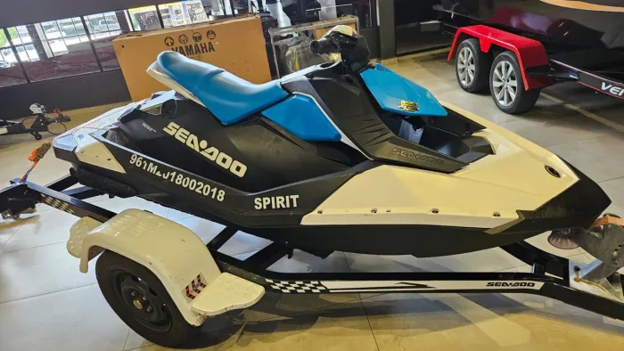JET SEA-DOO SPARK 2 UP 90HP