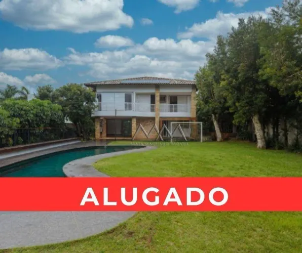 Casa para Locação no condomínio Village Terrasse | 494 m² - 4 Quartos - 2 Suítes