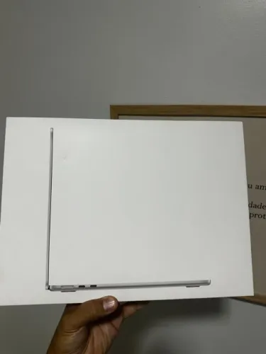 MacBook M4 16GB RAM 256GB  <br>Silver
