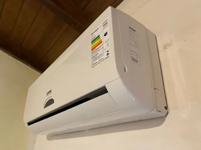Ar Condicionado Split (Vários Modelos) - Todos Funcionando! R$ 900 cada