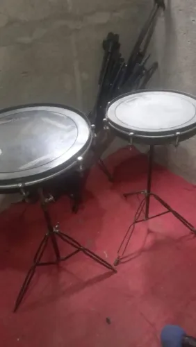 Par de surdos