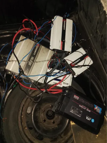 Som Automotivo Taramp?s 2 Bocas de 15 Tornado