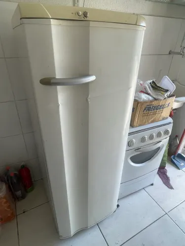 Geladeira Brastemp modelo antigo 