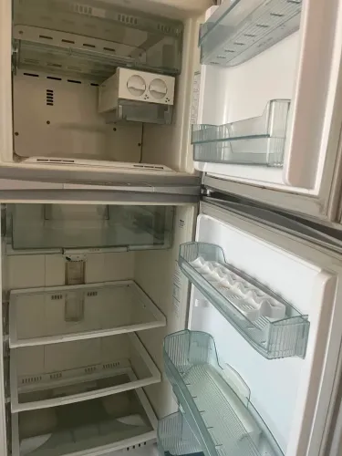 Geladeira Brastemp Frost Free 400L Inox 220V