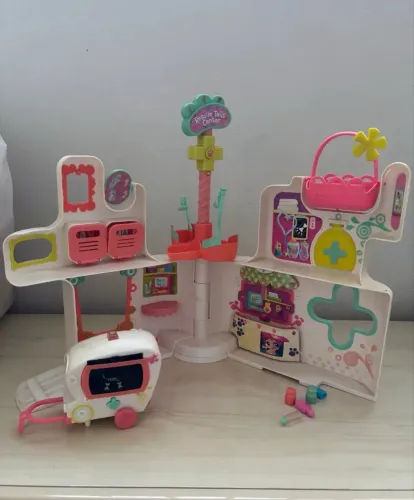 Hospital Littlest pet shop+ 2 mini coelhinhos Littlest 