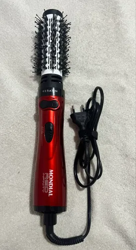 Escova modeladora Mondial giratória