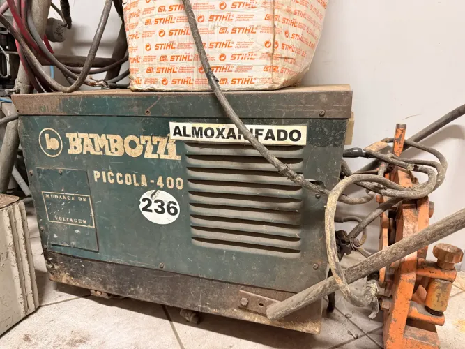 Máquina de Solda Bambozzi Piccola 400 - Industrial para Solda Pesada