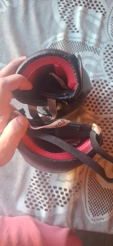 Luvas outshock 14 Oz, pretas Novas, boxe e muay thay