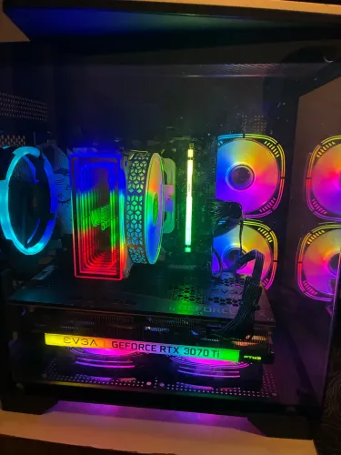 PC gamer Ryzen 9700k + 3070ti + NVME Samsung 990 Pro
