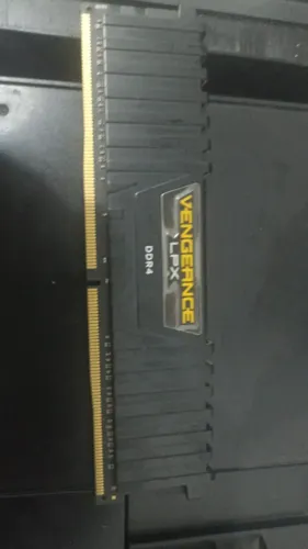 Memória DDR 4 vegeance 16 gb(um par de 8) gen I5/I7, 3000mhz