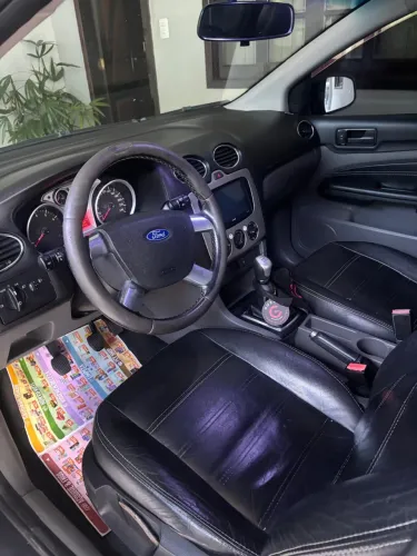 Ford Focus 1.6 S/se/se Plus Flex 8v/16v 5P 2011