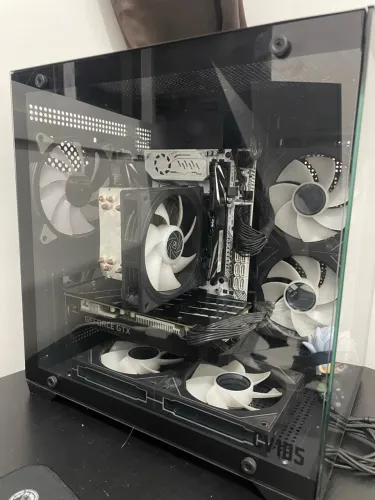 PC Gamer (Troco em Iphone ou Notebook)