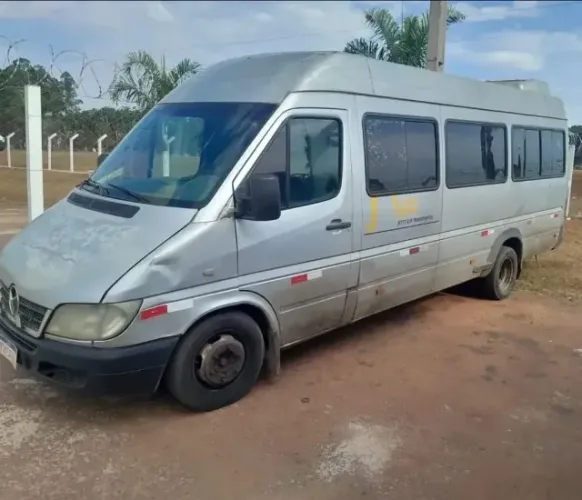 Mercedes-Benz Sprinter 413 Van Luxo 2.2 16 E 20L Dies 2011