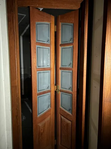 Porta interna estilo camarão