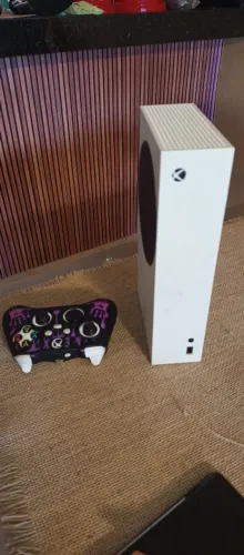 Xbox séries S em perfeito estado nunca mexido.