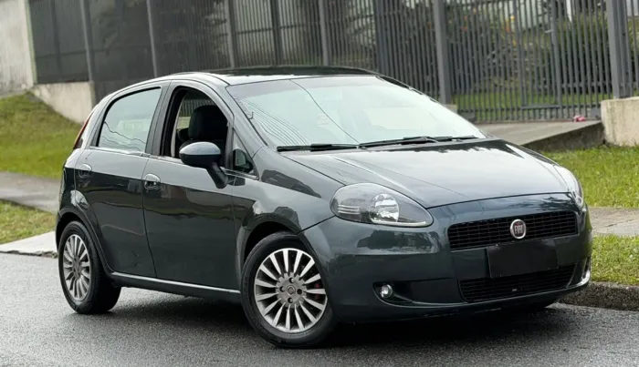 Fiat Punto 1.4 Fire Flex 8V 5P 2010