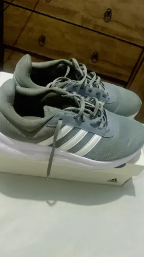 Sapato original da adidas tamanho 39