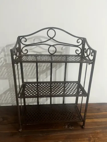 Estante antiga com 3 prateleiras 59x40x19