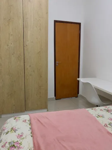 Quarto para alugar na Jatiuca (apenas para mulher)