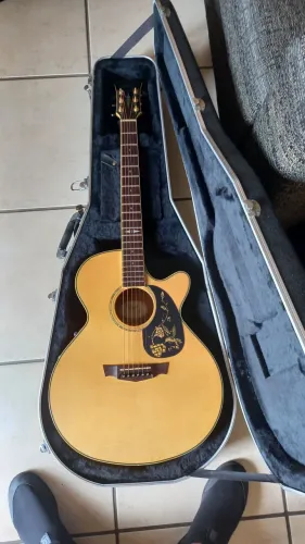 Violão Cort