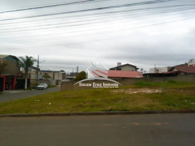 Terreno para Sobrado no Atuba - Excelente localização.