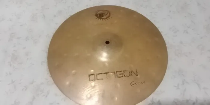Vendo prato atack octagon série Groove