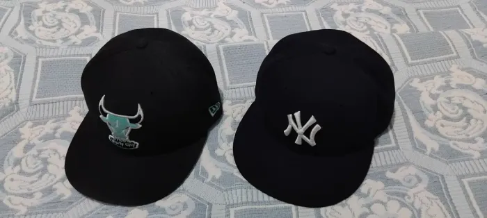 Bonés new era