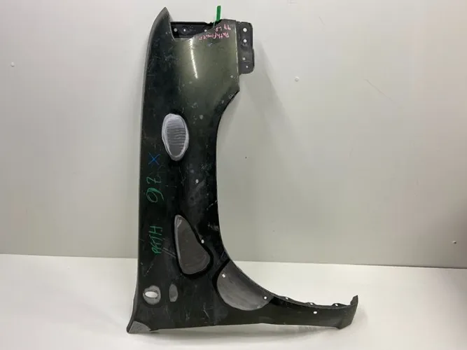 Paralama Nissan Pathifinder 2001 2002 2003 2004 Direito