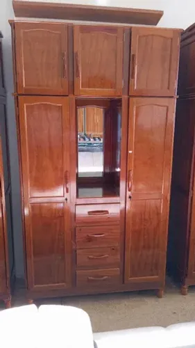 GUARDA ROUPA NOVO DE MADEIRA