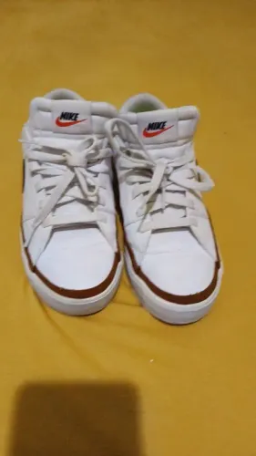 Tênis Nike Feminino Corty legacy