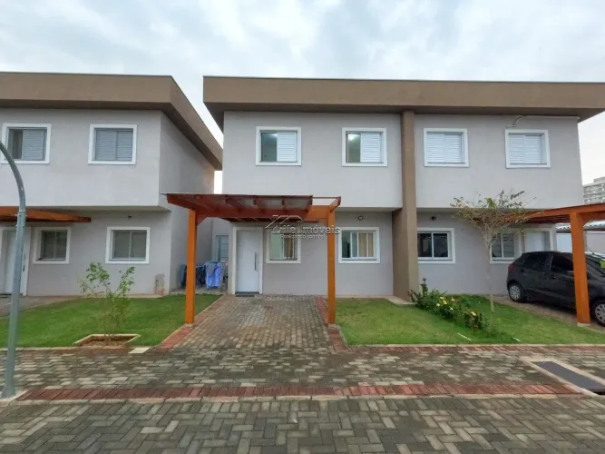 Casa à Venda No Condomínio Villagio La Luna
