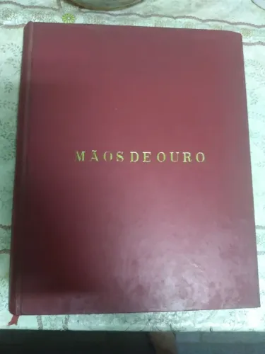 Livro Mãos De Ouro