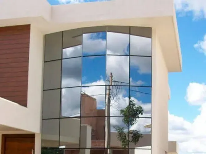 Pele de vidro sob medida a partir de $1.950.00 o m²