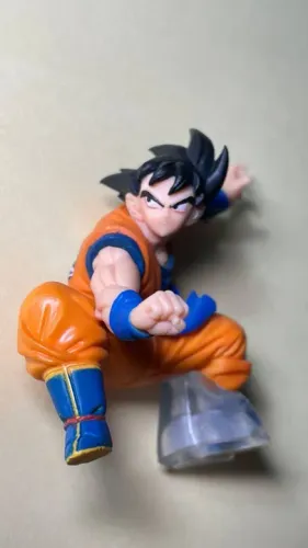 Dragon Ball Gashapon Vs Series 16 Goku Altura 5 Cm (Gachapon) - boneco miniatura anime