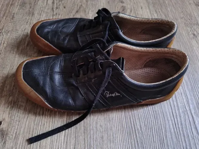 Tênis Puma raro em couro tam. 42
