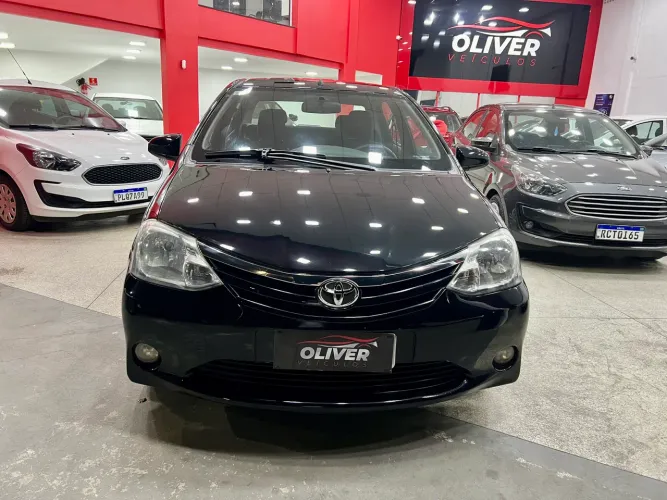 Etios XLS 2014 sedan Manual.