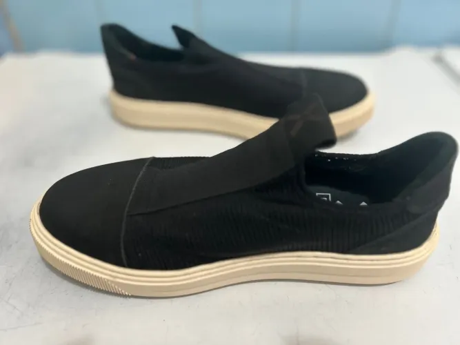 Tênis Slip-On Preto Fiever TAM 39