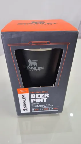 Copo térmico de cerveja Stanley - 473ml - Preto