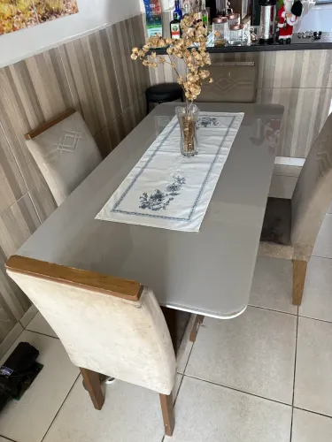 Mesa jantar, pra vender hj